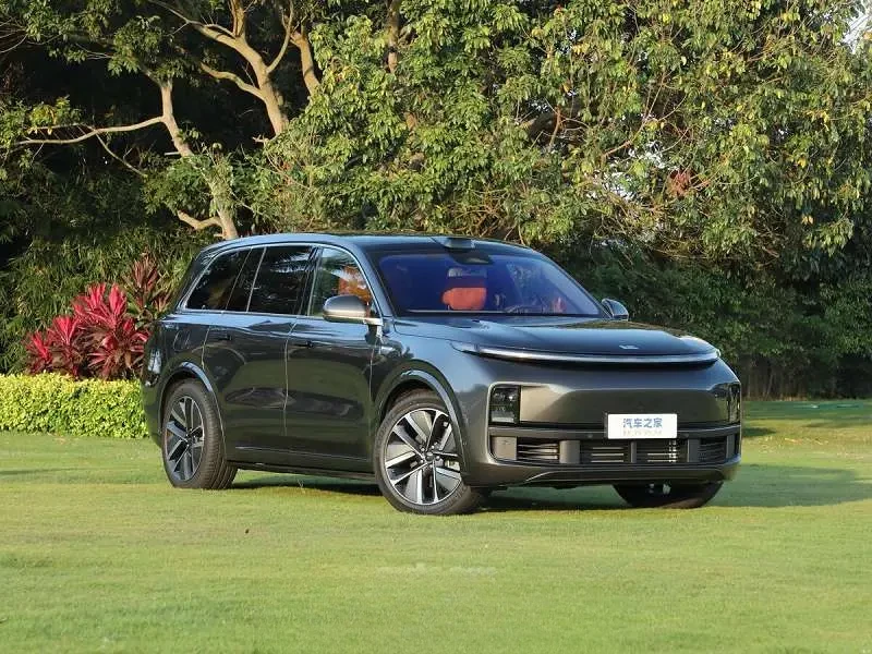 Li Auto Li L9 Ultra 2025 — фото 1 из 5
