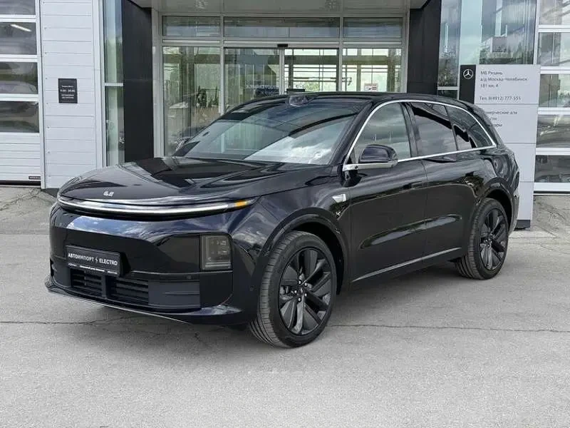 Li Auto Li L6 MAX 2025 — фото 1 из 5