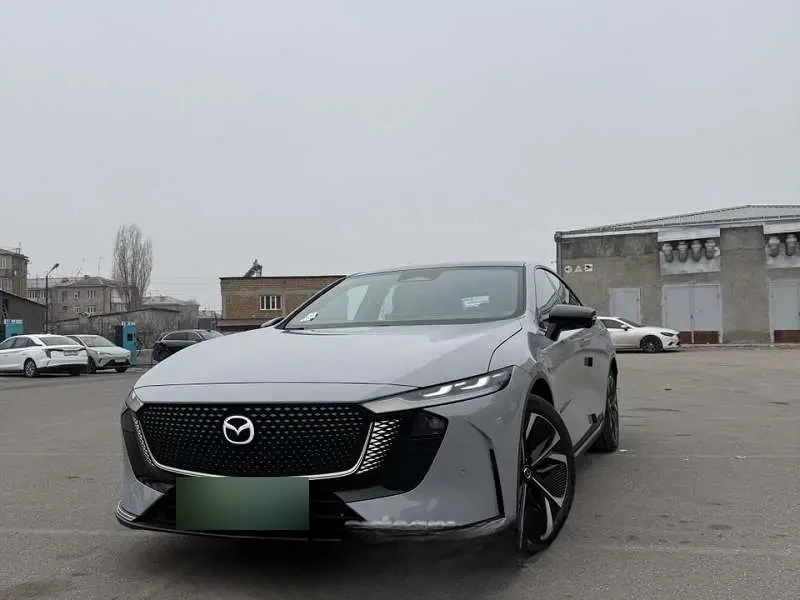 Mazda EZ-6 EZ-6 էլեկտրական 600ԿՄ FULL 2025 — фото 1 из 5