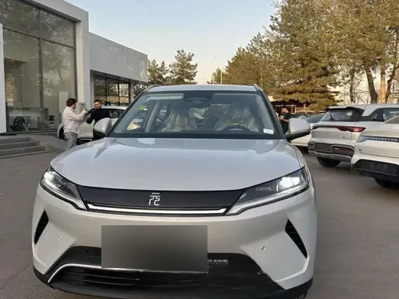 BYD Yuan Up 401km Beyond 2025 — фото 1 из 5