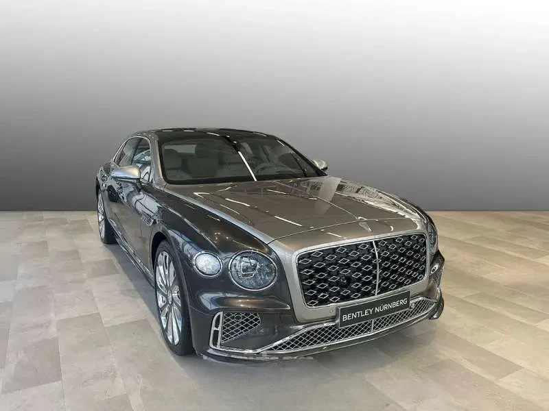 Bentley Flying Spur 2025 — фото 1 из 5