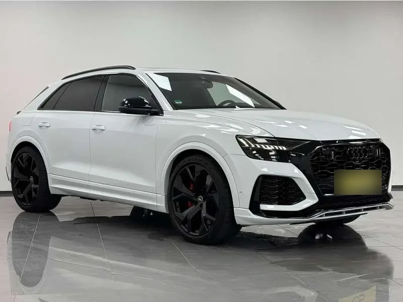 Audi RSQ8 2025 — фото 1 из 5