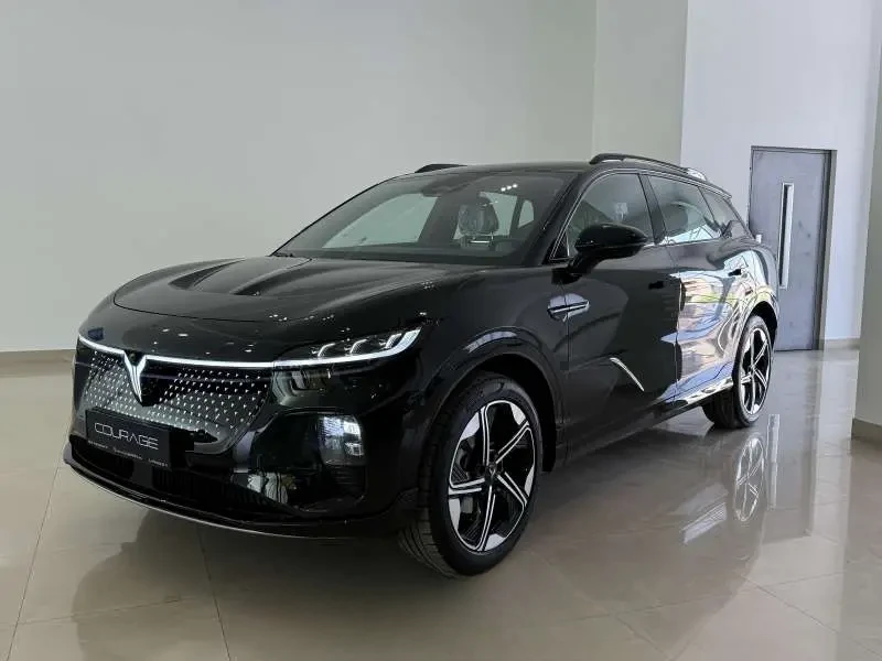 Voyah Courage AWD 2026 — фото 1 из 5