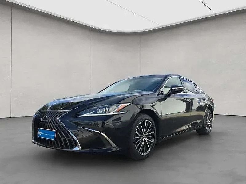 Lexus ES 300h 2025 — фото 1 из 5