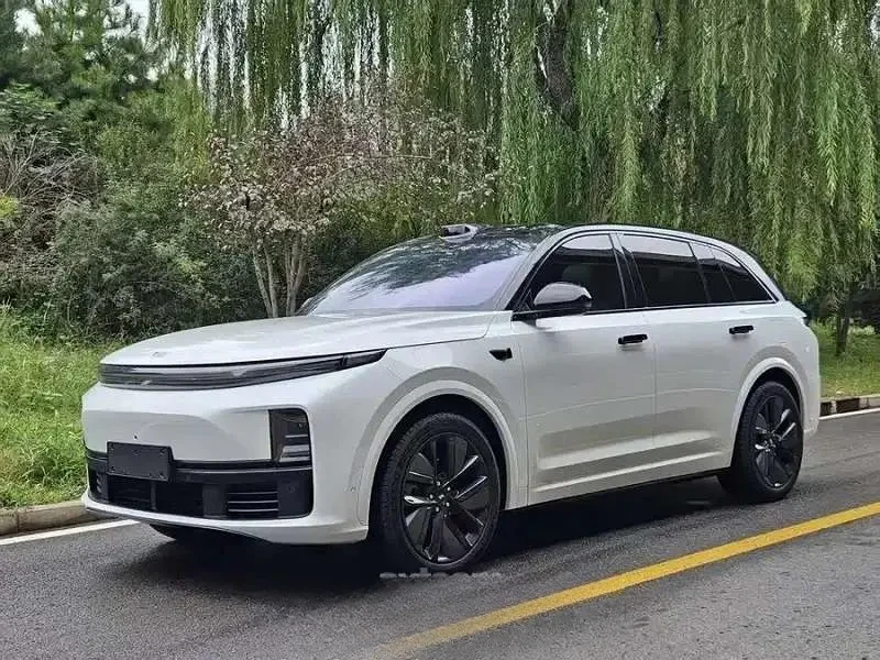 Li Auto Li L7 MAX 2025 — фото 1 из 5
