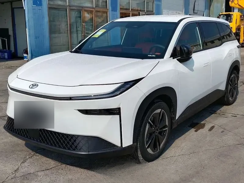 Toyota BZ3X 2025 — фото 1 из 5