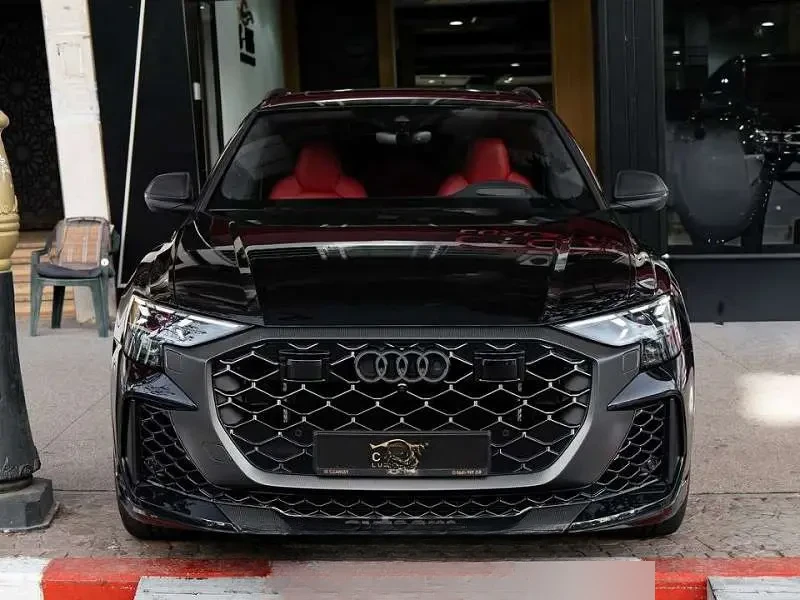 Audi RSQ8 2025 — фото 1 из 5