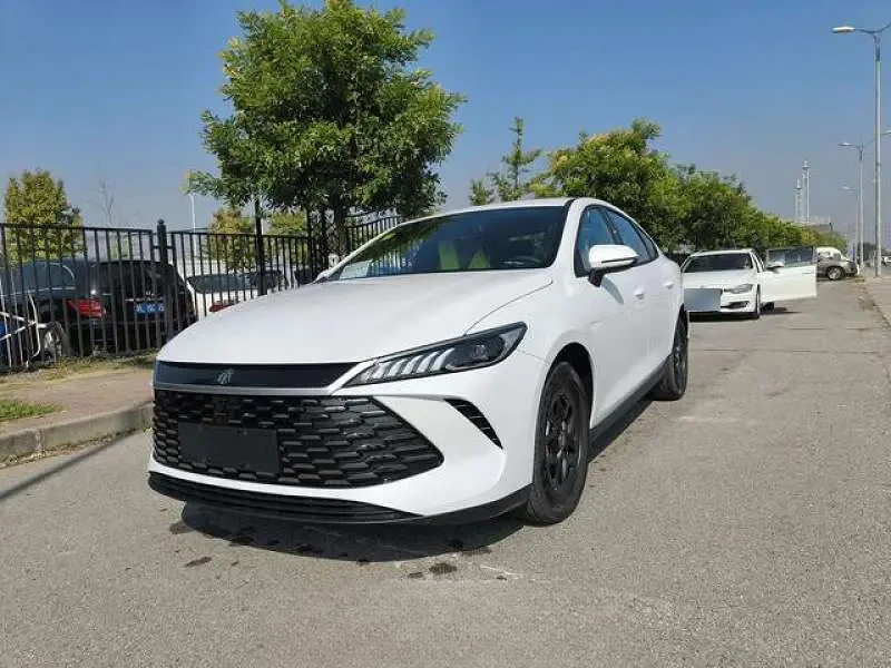 BYD Qin Plus 2025 — фото 1 из 5