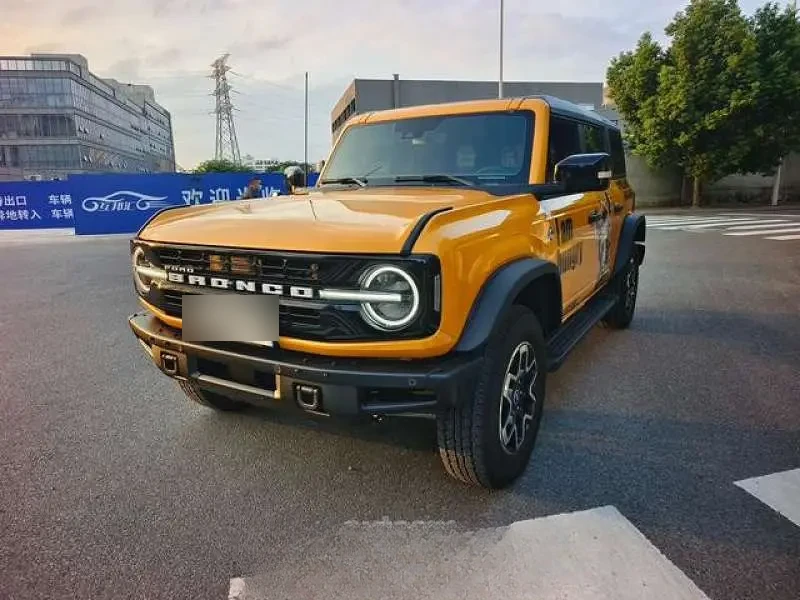 Ford Bronco 2025 — фото 1 из 5