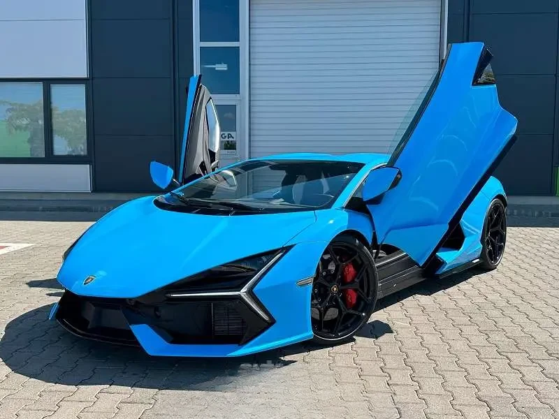 Lamborghini Revuelto 2025 — фото 1 из 5