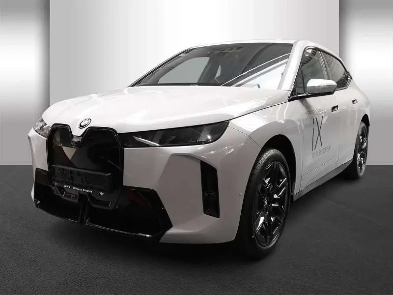 BMW iX 2025 — фото 1 из 5