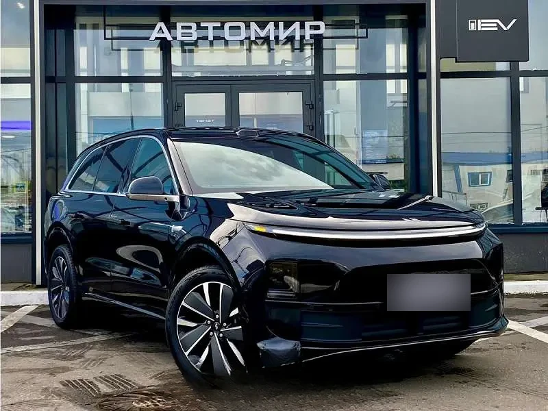 Li Auto Li L6 2025 — фото 1 из 5