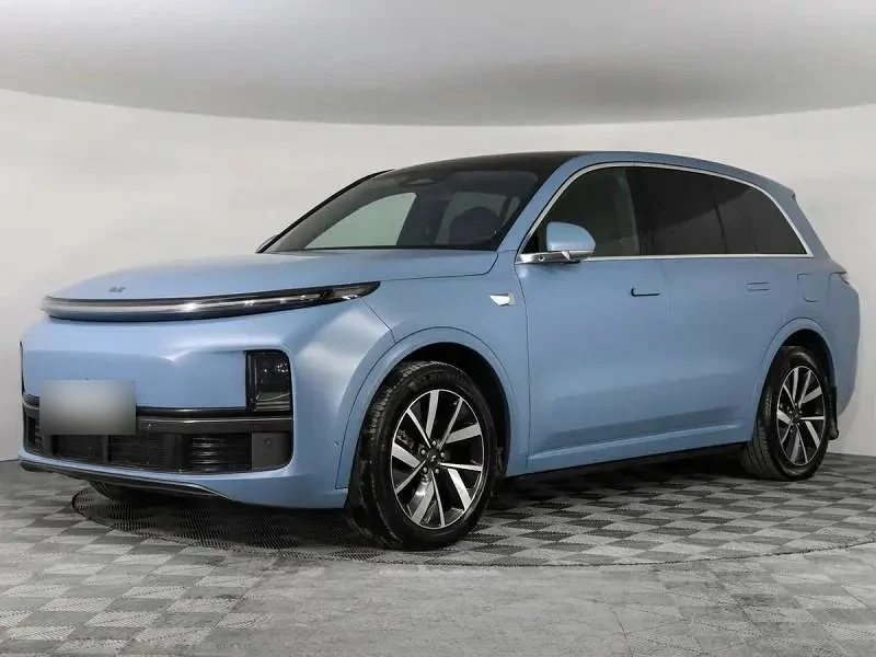 Li Auto Li L8 2025 — фото 1 из 5