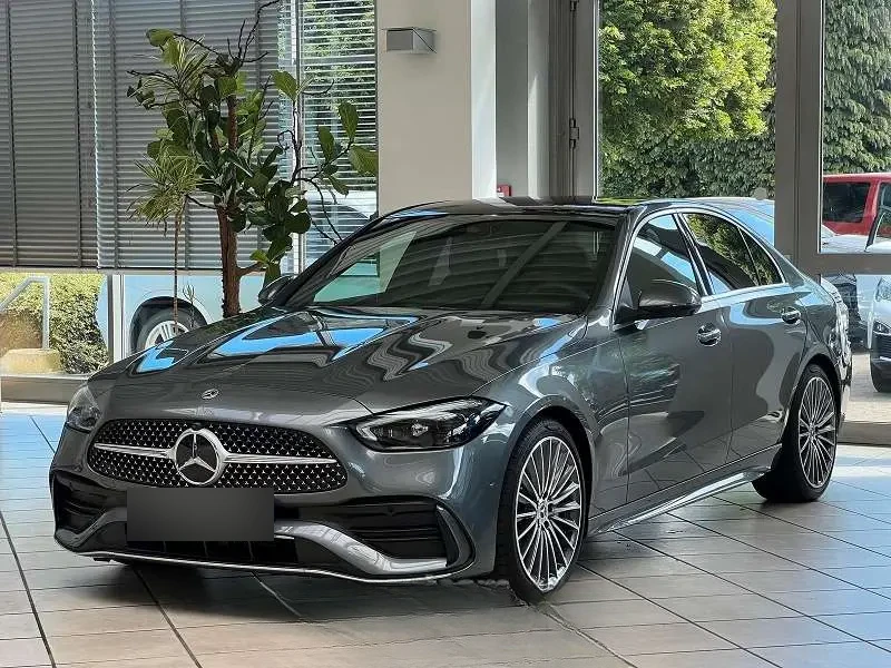 Mercedes-Benz C 180 2025 — фото 1 из 5
