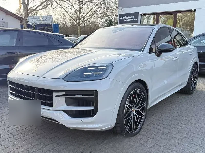 Porsche Cayenne Coupe 2025 — фото 1 из 5