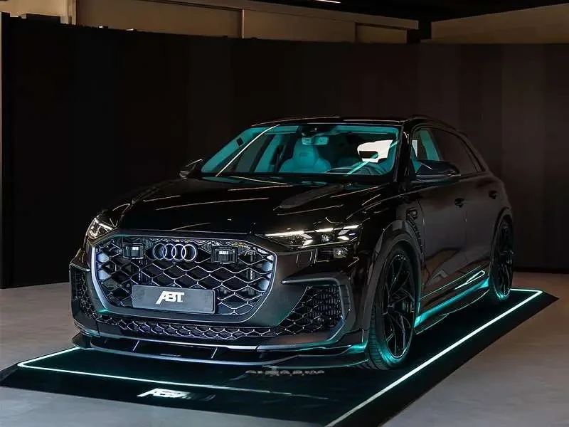Audi RSQ8 2025 — фото 1 из 5