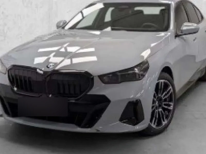 BMW 520 2025 — фото 1 из 4