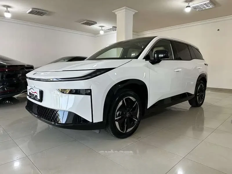 Toyota BZ3X 430 Air 2025 — фото 1 из 5