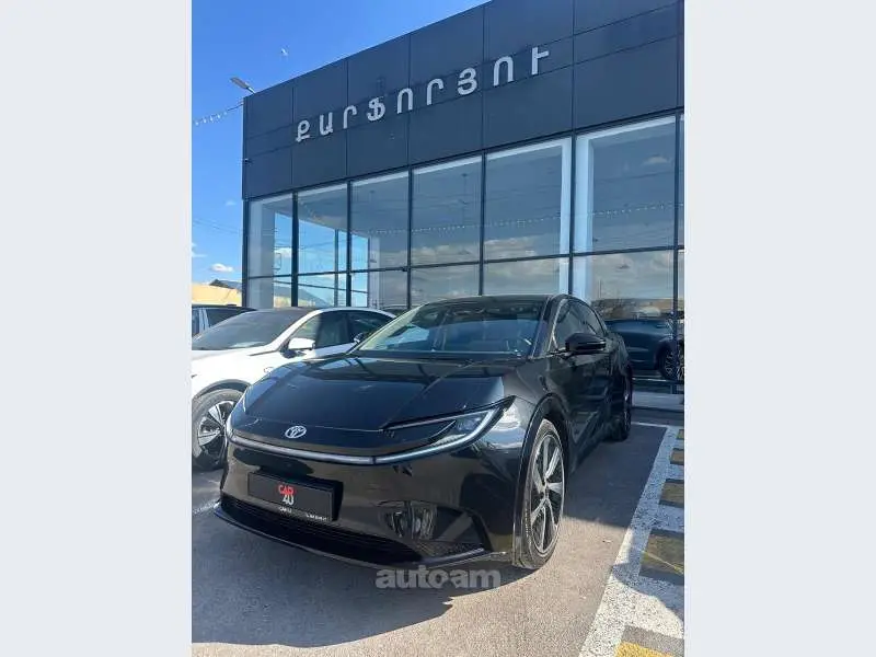 Toyota bZ5 630 MAX Smart 2025 — фото 1 из 5