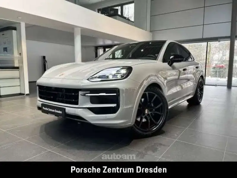 Porsche Cayenne Coupe 2026 — фото 1 из 5