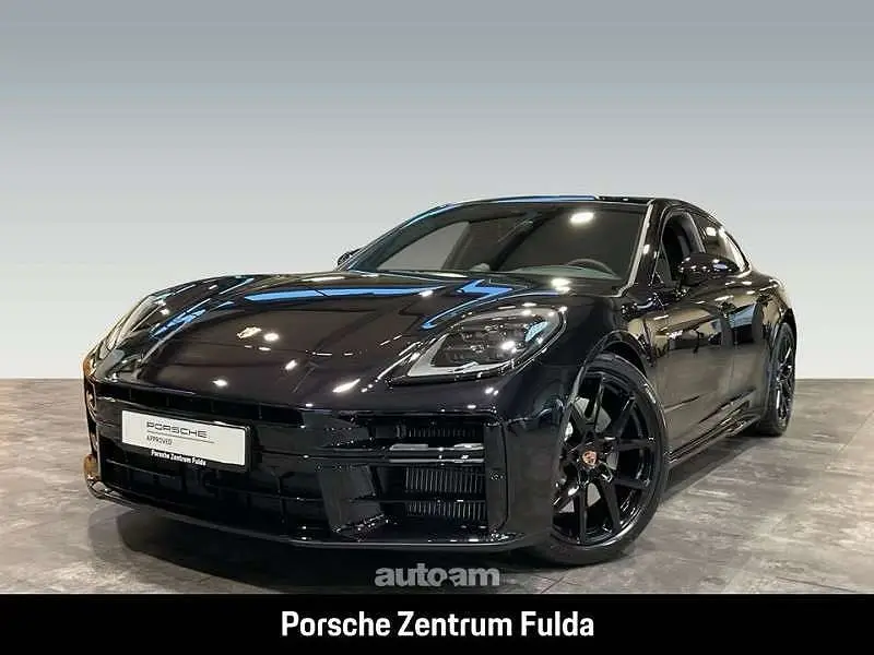 Porsche Panamera 2025 — фото 1 из 5