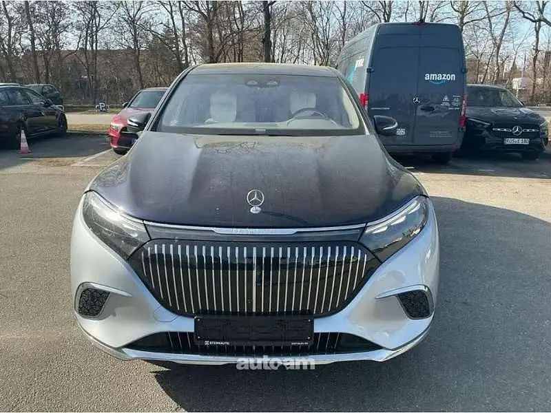 Mercedes-Benz EQS SUV 2025 — фото 1 из 5