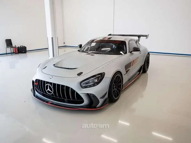 Mercedes-Benz AMG GT 2026 — фото 1 из 5