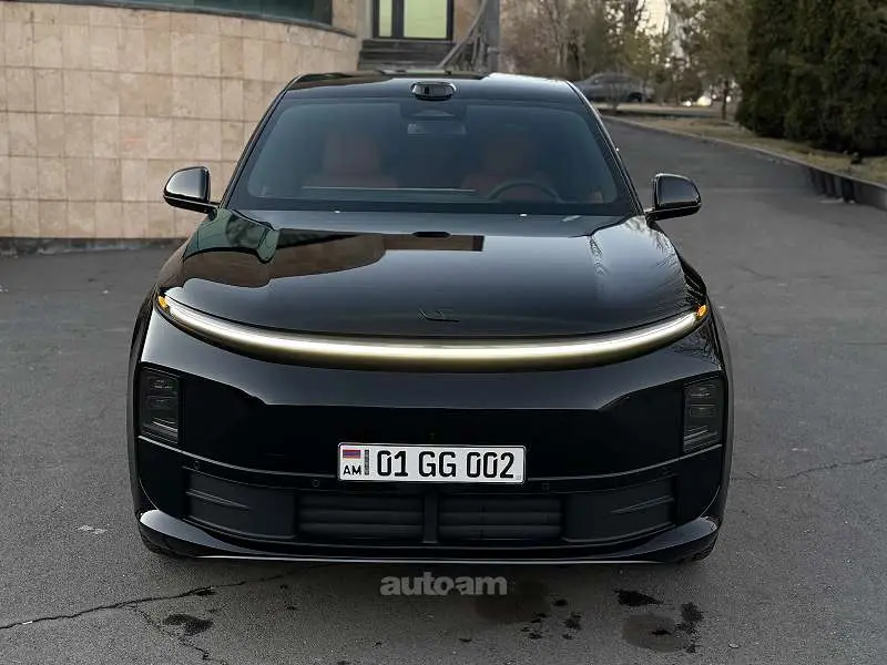 Li Auto Li L6 PRO 2025 — фото 1 из 5