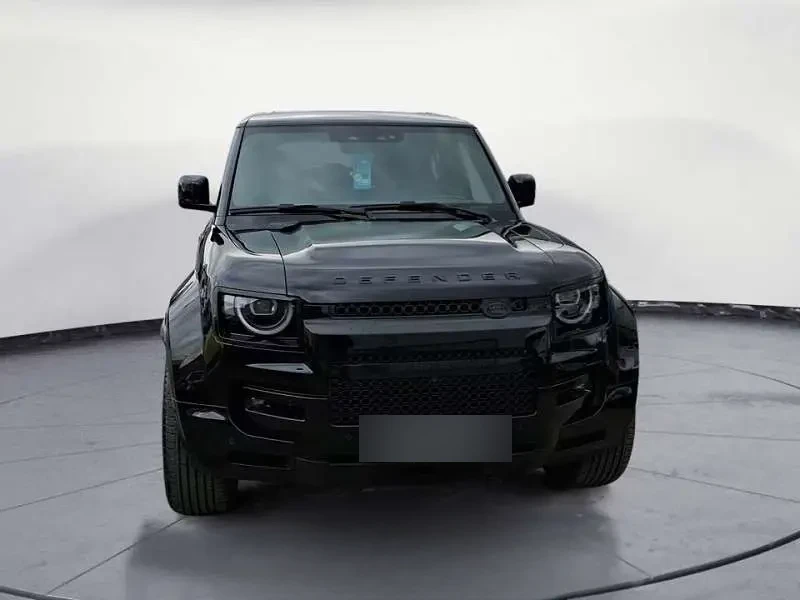 Land Rover Defender 2026 — фото 1 из 5