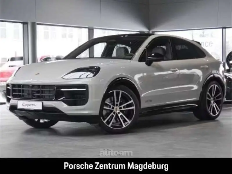 Porsche Cayenne Coupe 2026 — фото 1 из 5