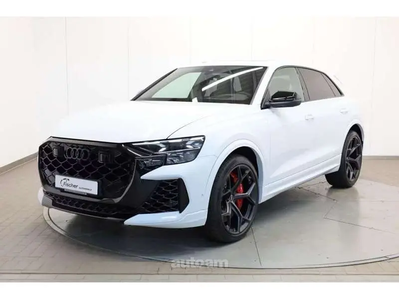 Audi RSQ8 2025 — фото 1 из 5