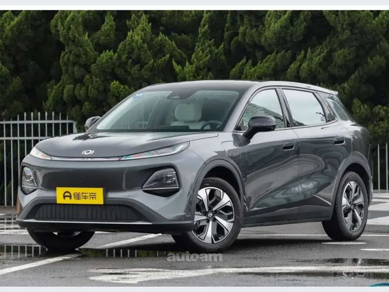 Changan Nevo Q05 2025 — фото 1 из 4