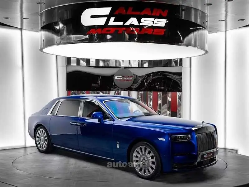 Rolls-Royce Phantom 2026 — фото 1 из 5