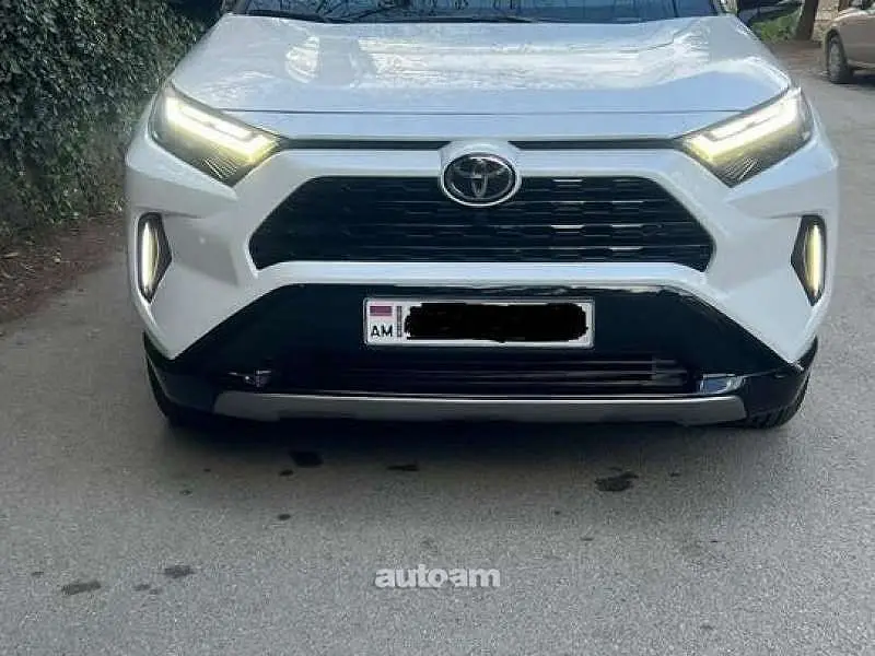 Toyota Rav 4 XSE 2025 — фото 1 из 5