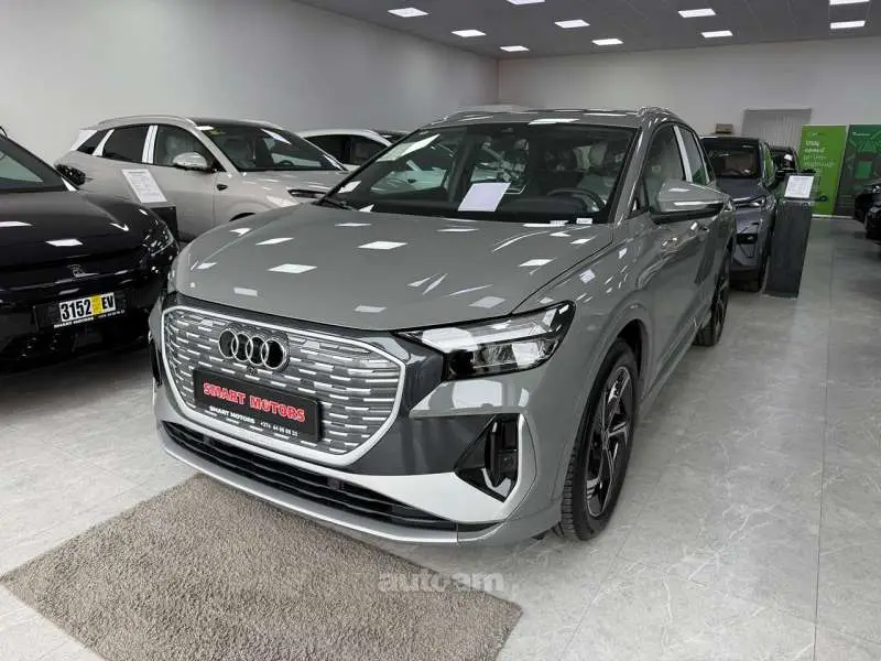 Audi Q4 e-tron 40 e-tron Champion 2025 — фото 1 из 5