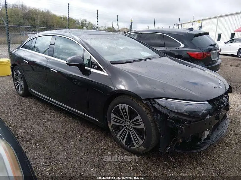Mercedes-Benz EQS 2025 — фото 1 из 5