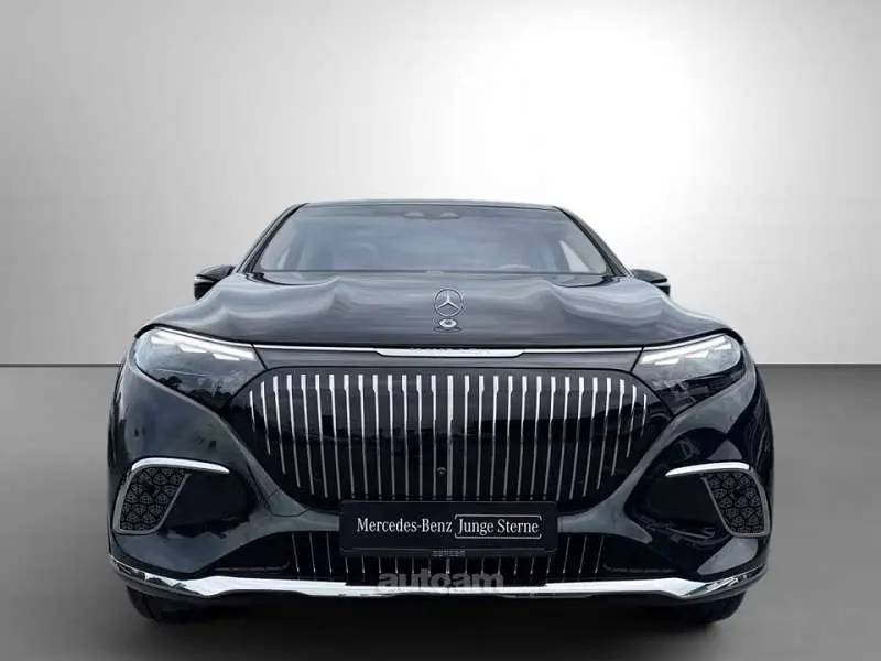 Mercedes-Benz EQS SUV 2025 — фото 1 из 5