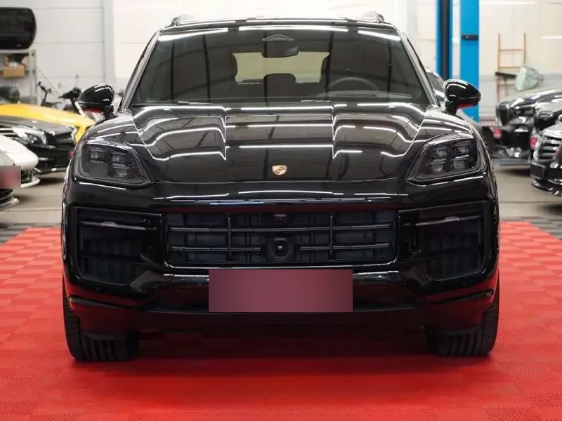 Porsche Cayenne 2025 — фото 1 из 5