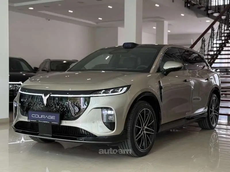 Voyah Courage AWD 2026 — фото 1 из 5