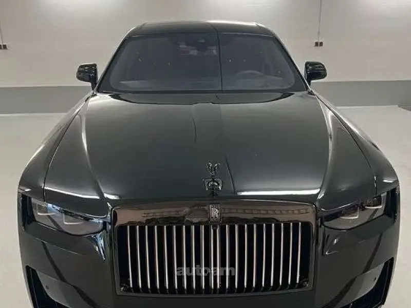 Rolls-Royce Ghost 2026 — фото 1 из 5
