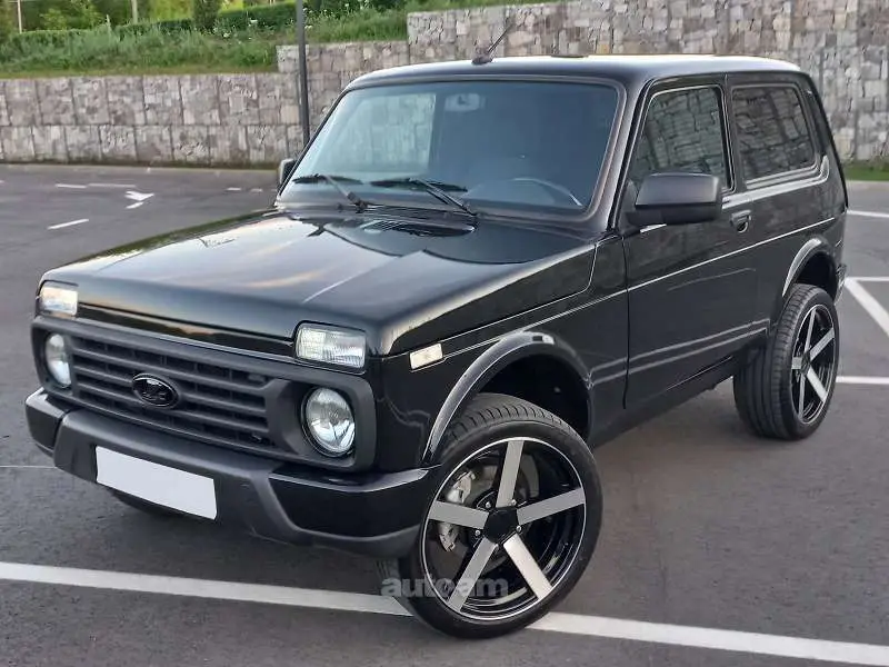 VAZ (Lada) NIVA Legend 2025 — фото 1 из 5