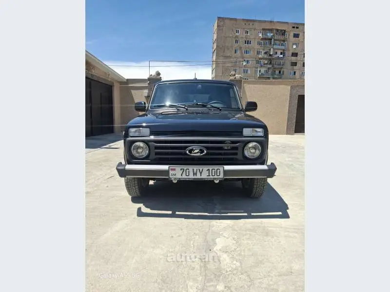 VAZ (Lada) NIVA Legend 4x4 2026 — фото 1 из 4