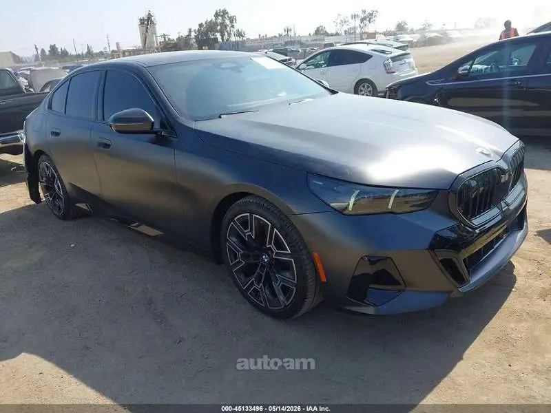 BMW 530 2025 — фото 1 из 5