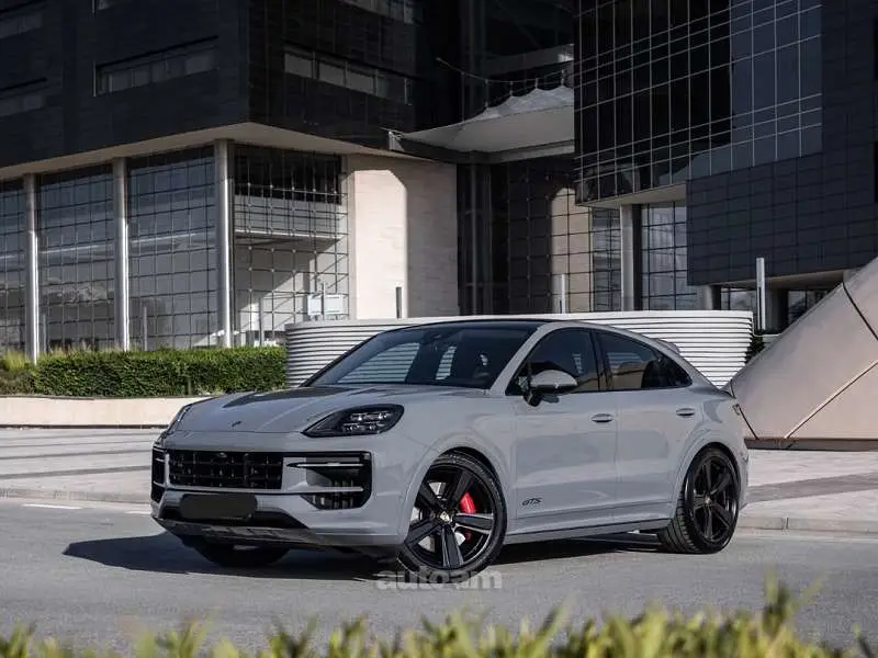 Porsche Cayenne Coupe GTS Coupe 2025 — фото 1 из 5