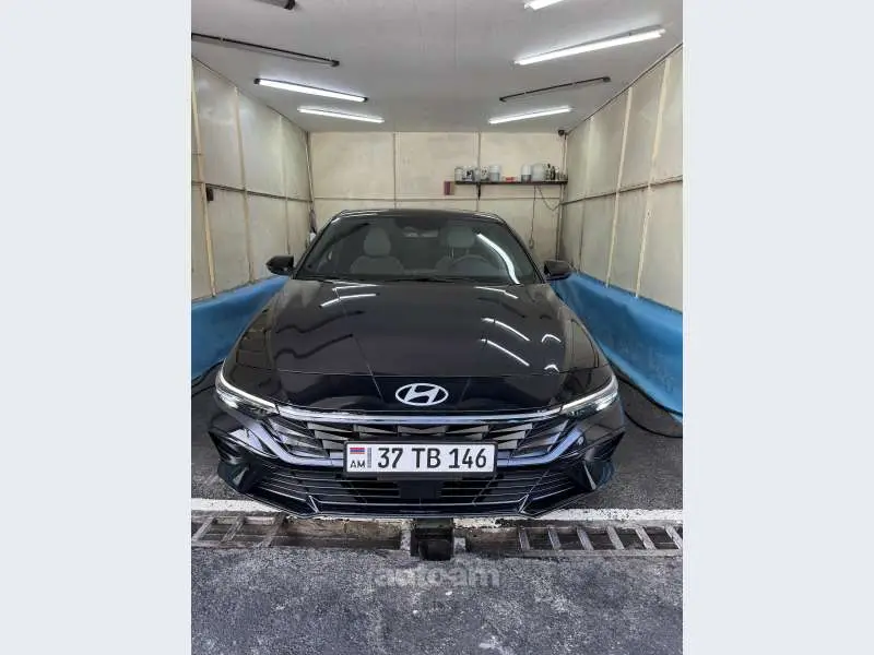 Hyundai Elantra Limited 2025 — фото 1 из 5
