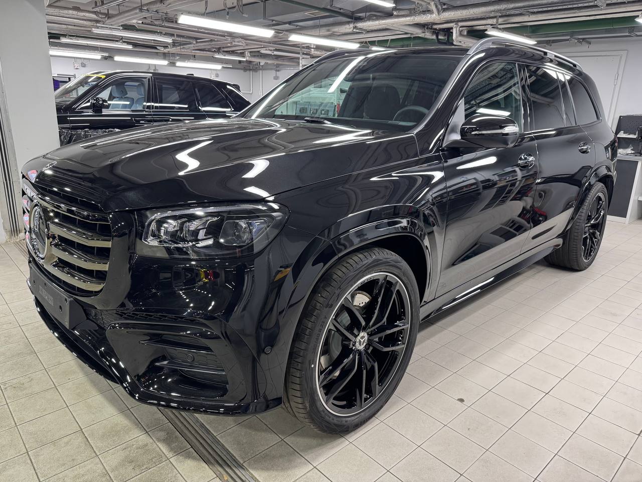Ford F-150 Raptor R 2025 фото 2