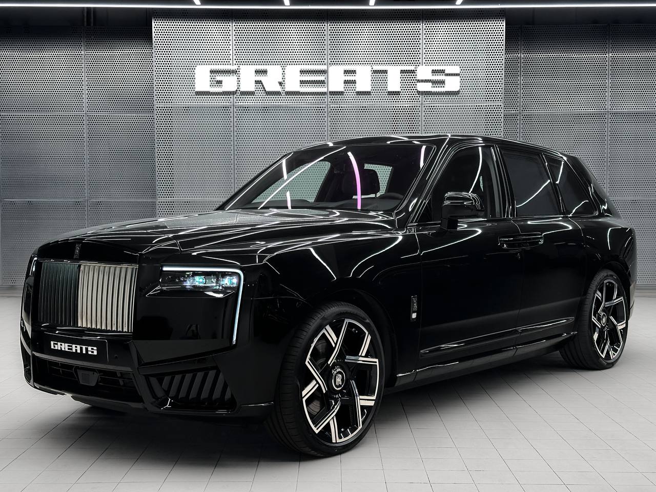 Rolls-Royce Cullinan Black Badge FL 2026 фото 3