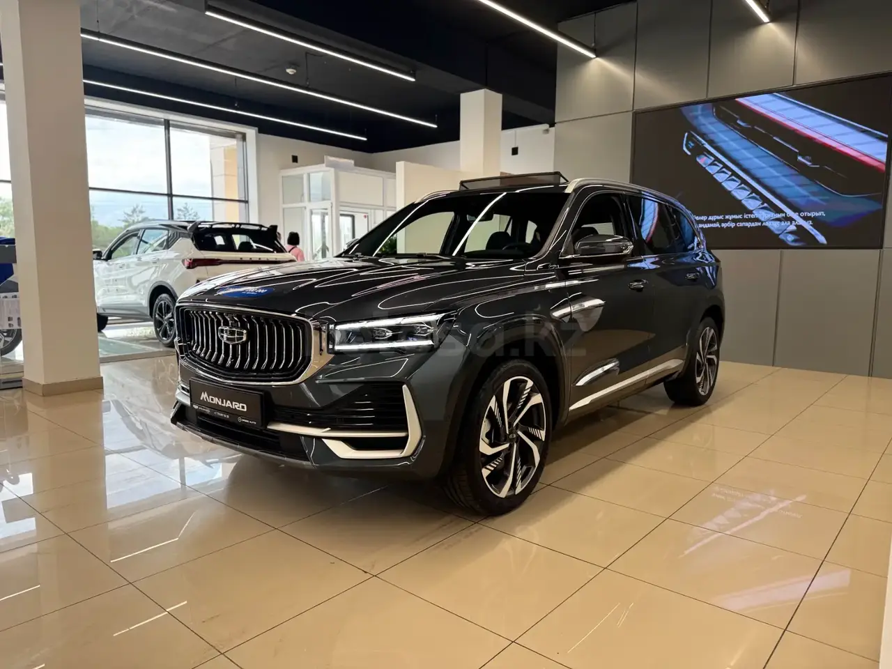Geely Monjaro 2025 — фото 1 из 5