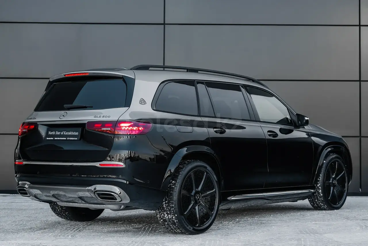 Mercedes-Maybach GLS 600 2025 — фото 1 из 5