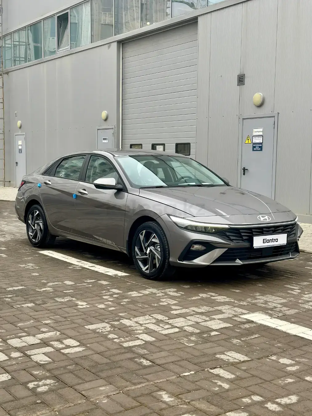 Hyundai Elantra 2026 — фото 1 из 5
